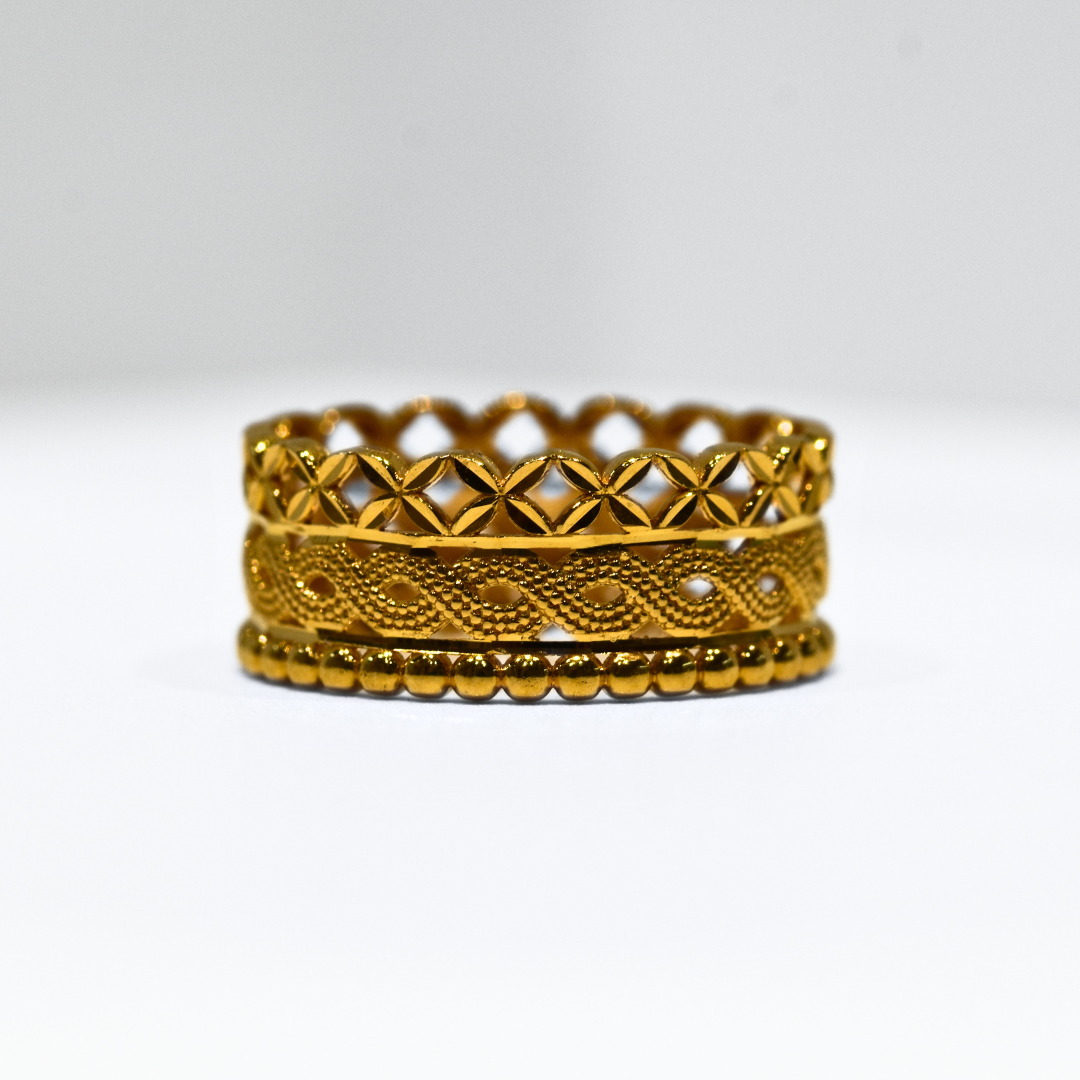 Picture of Gold ring